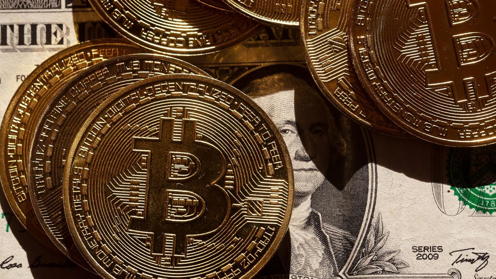 سقوط ۵.۷ درصدی قیمت بیت‌کوین, اصلاح طبیعی یا آغاز ریزش؟