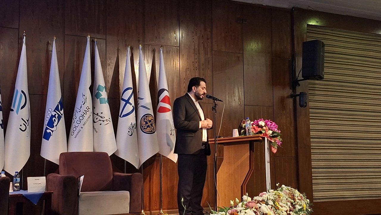 هشدار سازمان برنامه: رشد منفی، تورم بالا و کاهش اشتغال در انتظار اقتصاد