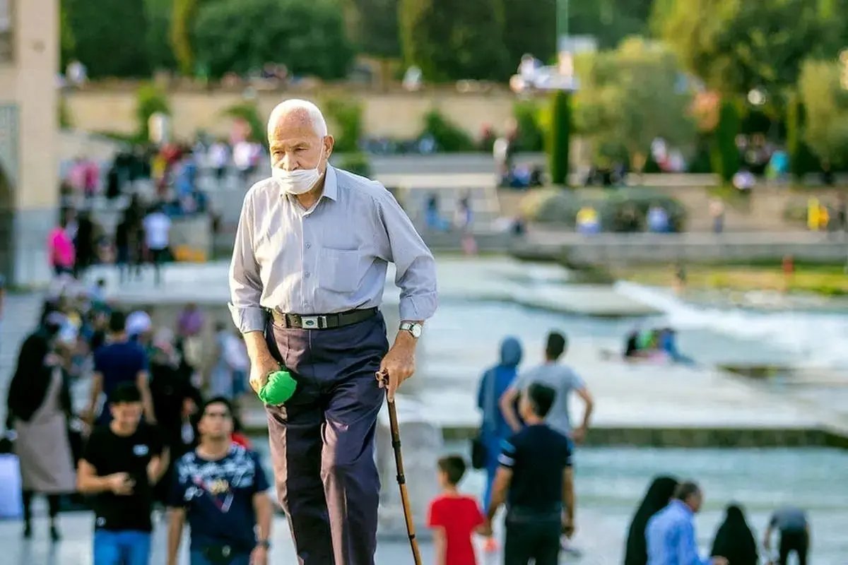 واریز حقوق تیرماه بازنشستگان و کارکنان دولت؛ چالش‌های بودجه‌ای در سه ماهه اول سال