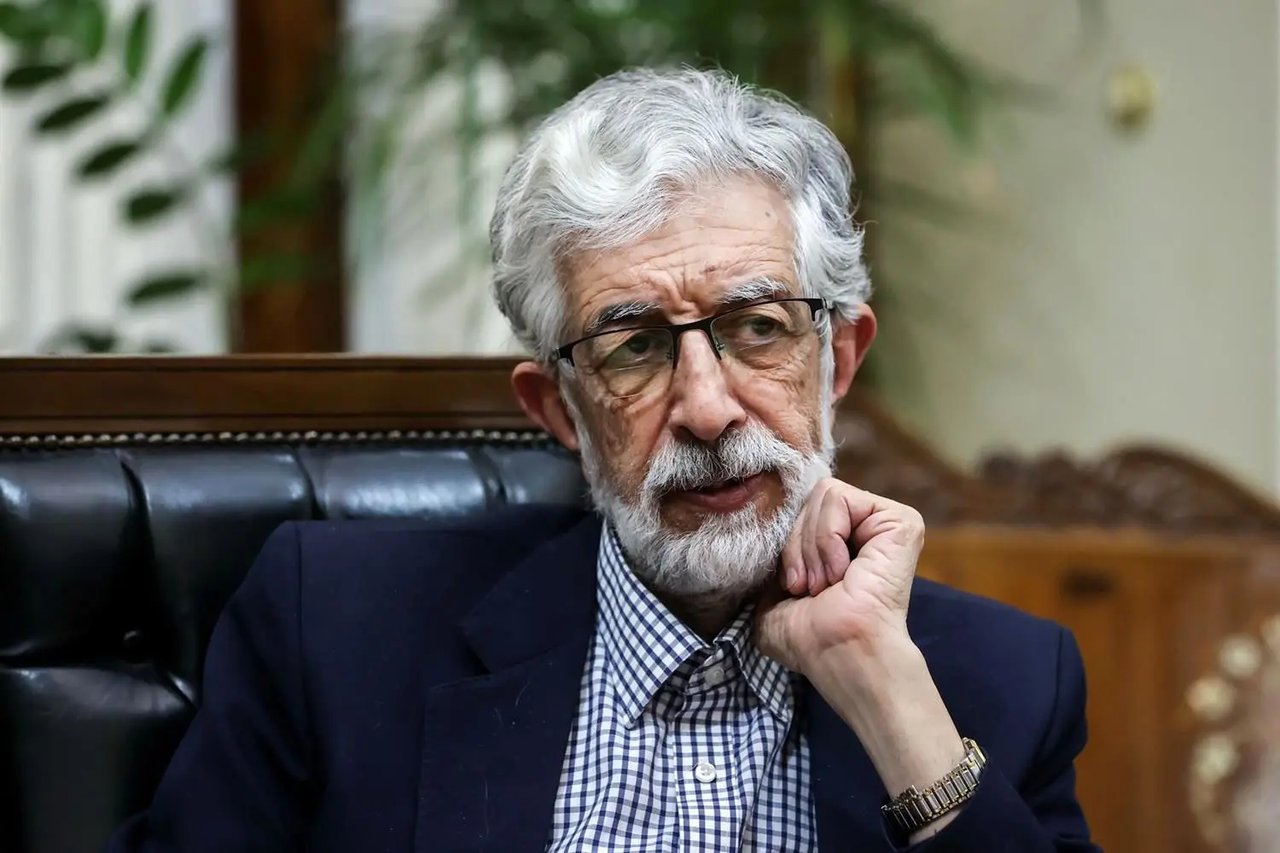 حداد عادل: رهبر شهید انقلاب حتی پشت سر دشمن غیبت نمیکرد/ تاکید بر حکمت و خردمندی در عدم اعتماد به آمریکا