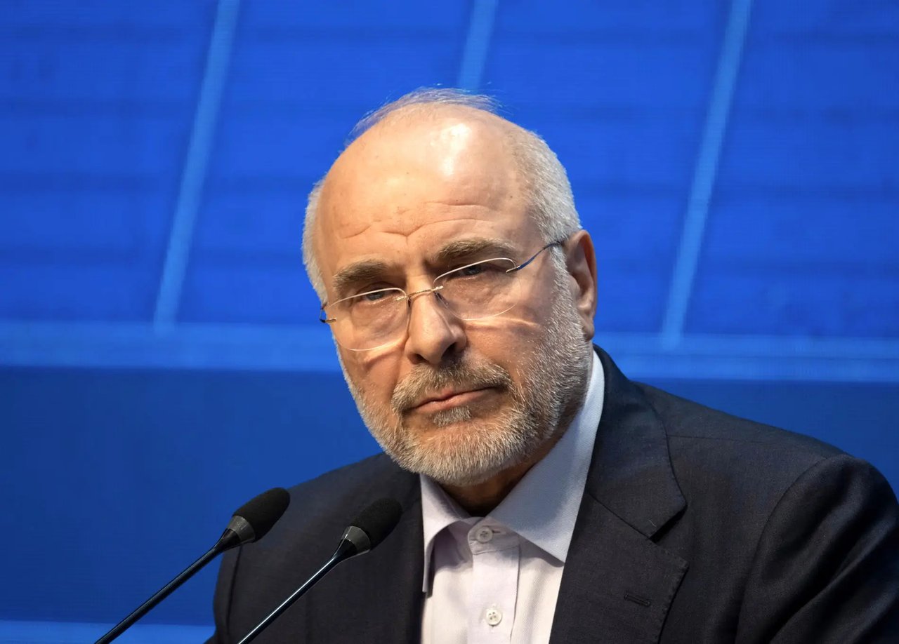 قالیباف: یک ساعت پس از بمباران از شهادت رهبر انقلاب مطلع شدیم؛ تصمیم برای اعلام خبر در سحرگاه با شهید لاریجانی