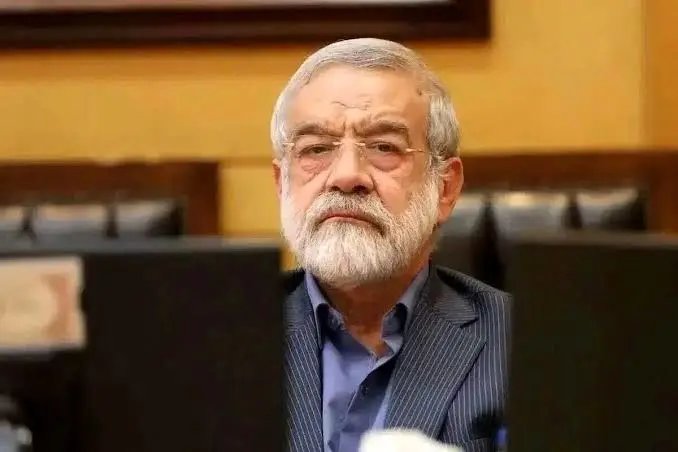 نماینده مجلس: اظهارات برخی مسئولان به دنبال آماده‌سازی افکار عمومی برای پذیرش «صلح ذلت‌بار» است