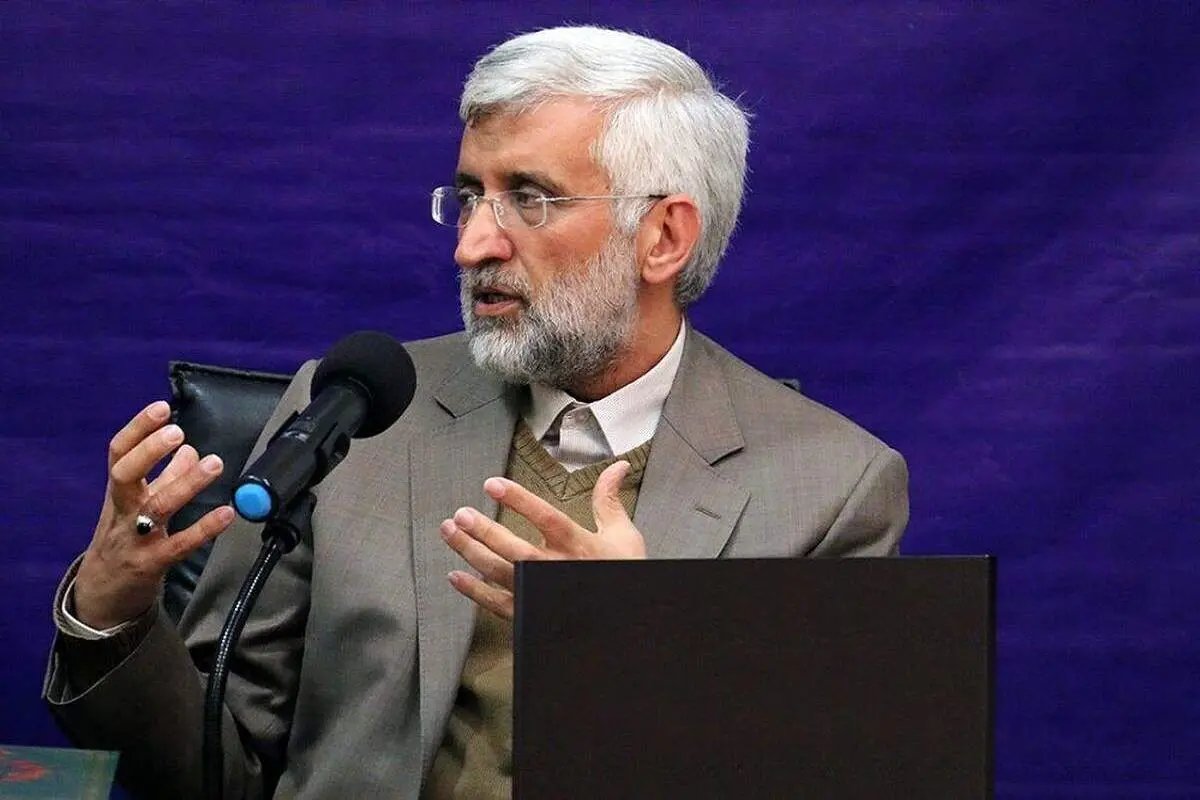جلیلی: صرفاً بازگو کردن ضعف‌ها راهگشا نیست؛ باید از ظرفیت تنگه هرمز حداکثری استفاده کنیم