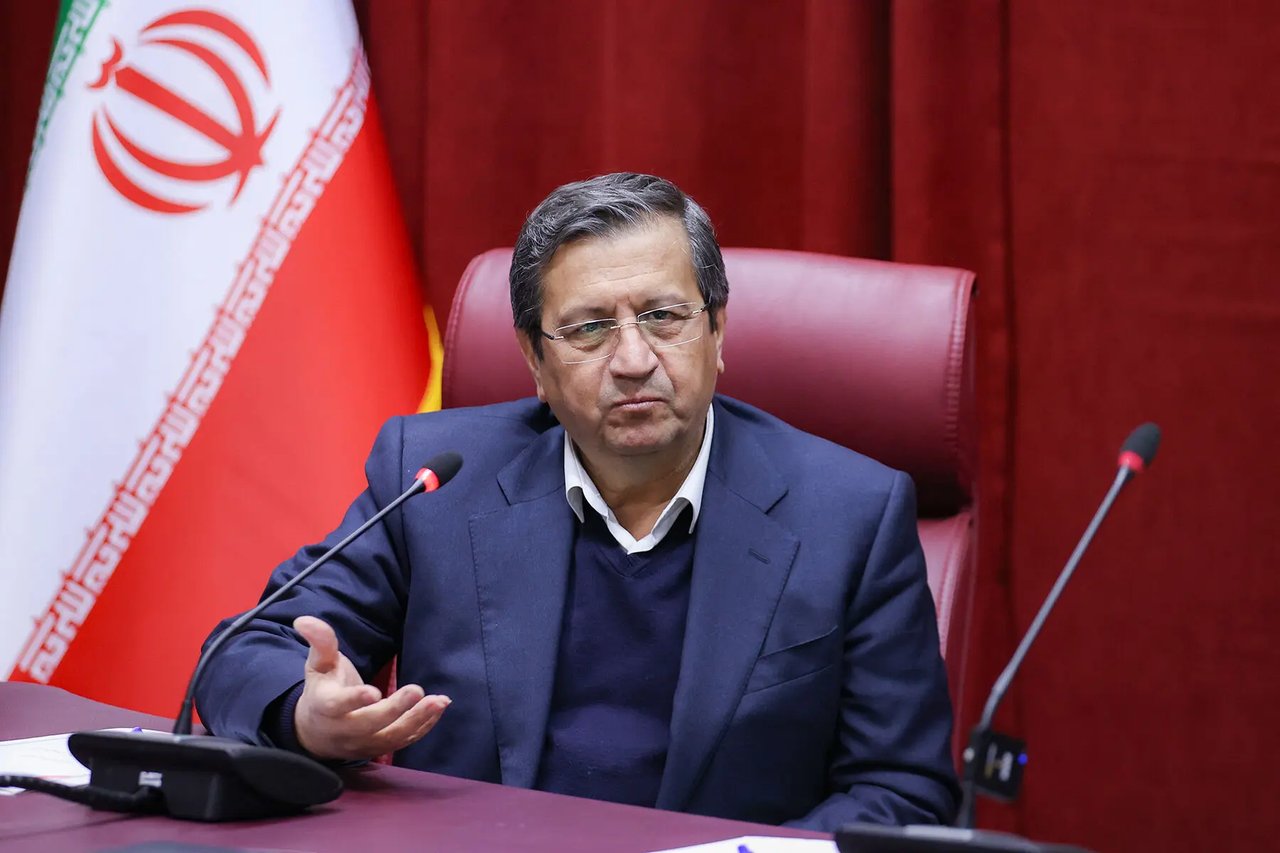 چالشهای سهگانه همتی: مهار تورم، ثبات ارزی و حمایت از تولید