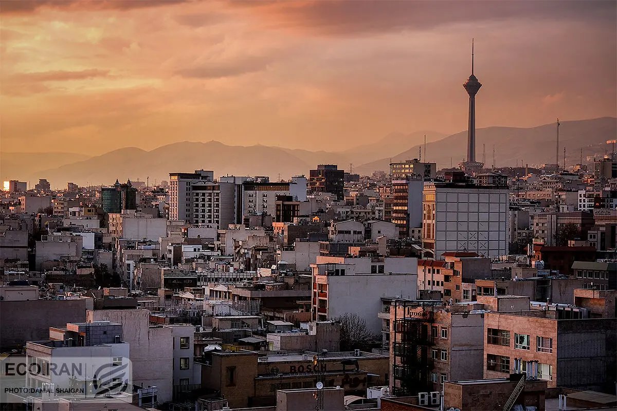 بررسی عوامل مؤثر بر تفاوت قیمت رهن در پنج منطقه جنوبی تهران