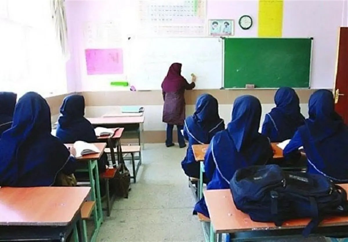 تناقض در رایگان بودن مدارس دولتی: آیا فقط ثبت‌نام رایگان است؟