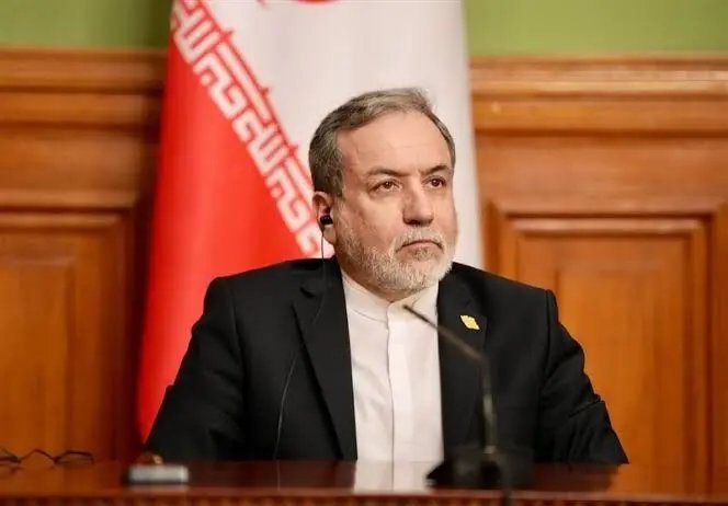 توضیحات عراقچی درباره تفاهمنامه ایران و عمان و شروط بازگشایی تنگه هرمز