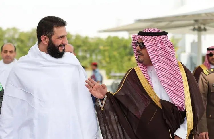 سفر جولانی به ریاض؛ استقبال فرماندار ریاض از هیات سوری