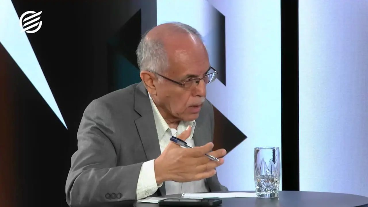 موضع ایران در قبال پایگاههای خارجی و جزایر مصنوعی در خزر