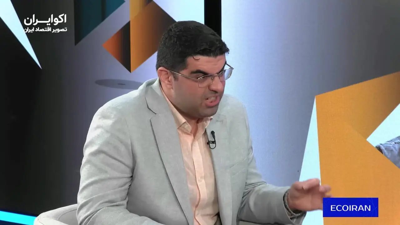 شاکری: فرصت طلایی توافق با غرب از دست رفت