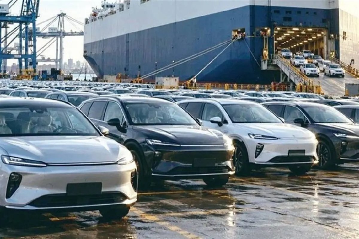 تمدید مهلت پروندههای واردات خودرو بدون تأمین ارز تا پایان آذرماه